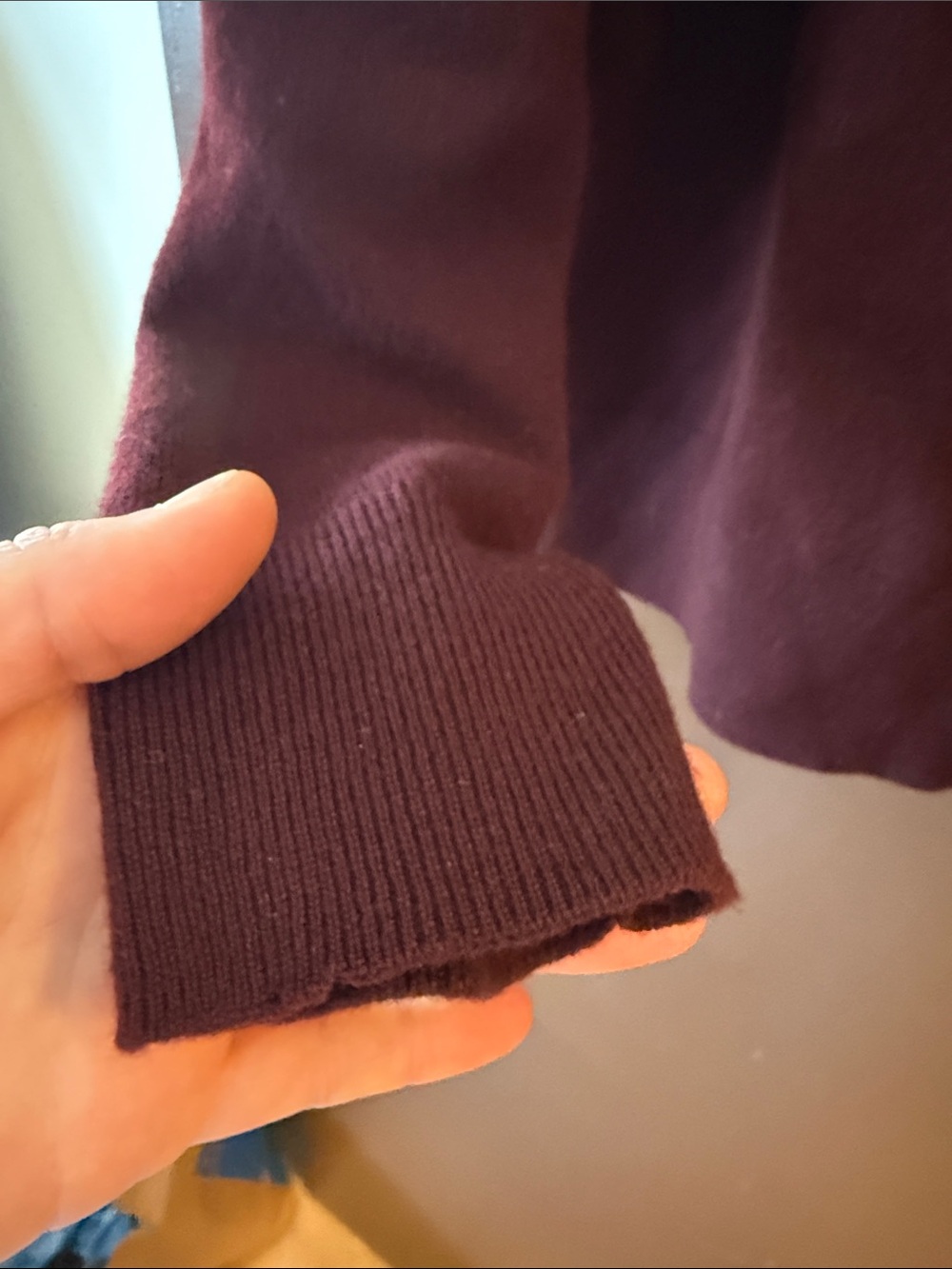 Quince Burgundy Red 100% Cashmere Sweater - Picture 5 of 7